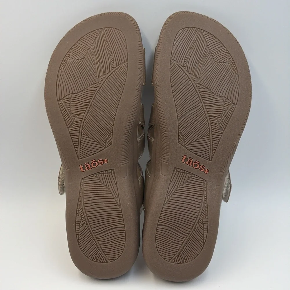 Taos Double U Strappy Slide Sandals Women's Size 8 Champagne Leather